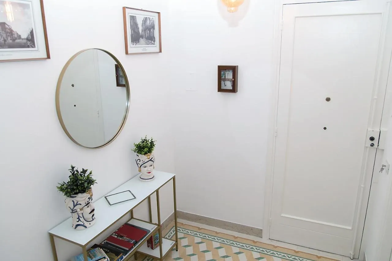 Apartamento Eleonora's House Trapani Italia